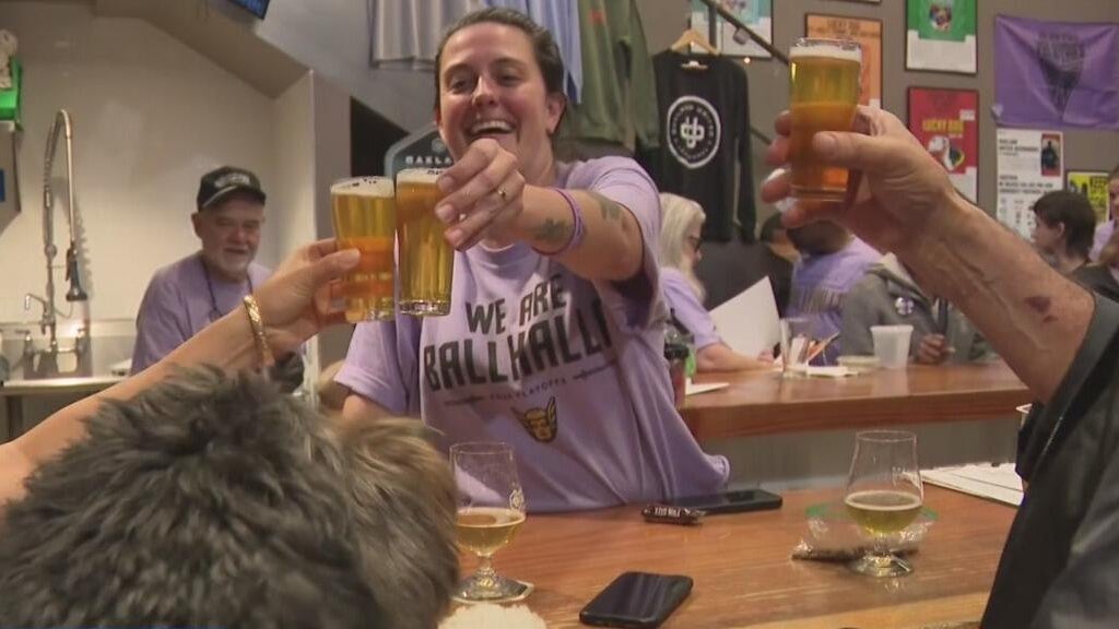 Valkyries fans pack Oakland bar to cheer on team as playoff series shifts to Atlanta — CBS Bay Area (KPIX), Sunnyvale Dining news
