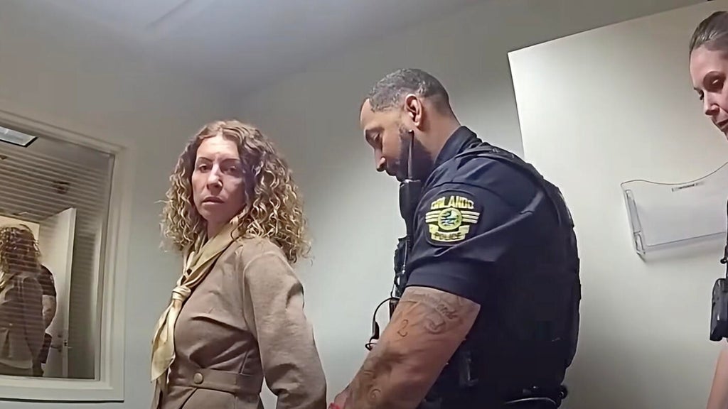 Florida mom arrested at airport for leaving 4 kids home alone during work trip to Vegas, deputies say — Sunnyvale Health news