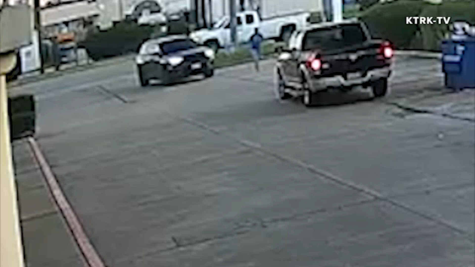 Texas prosecutor says ICE agent appeared to intentionally strike man with vehicle in Houston
— ABC 7 Bay Area, Sunnyvale Community news