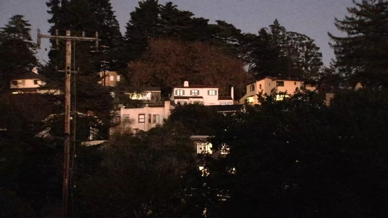 PG&E warns 11K Bay Area customers of possible power shutoffs due to high wildfire risk
— ABC 7 Bay Area, Sunnyvale Community news
