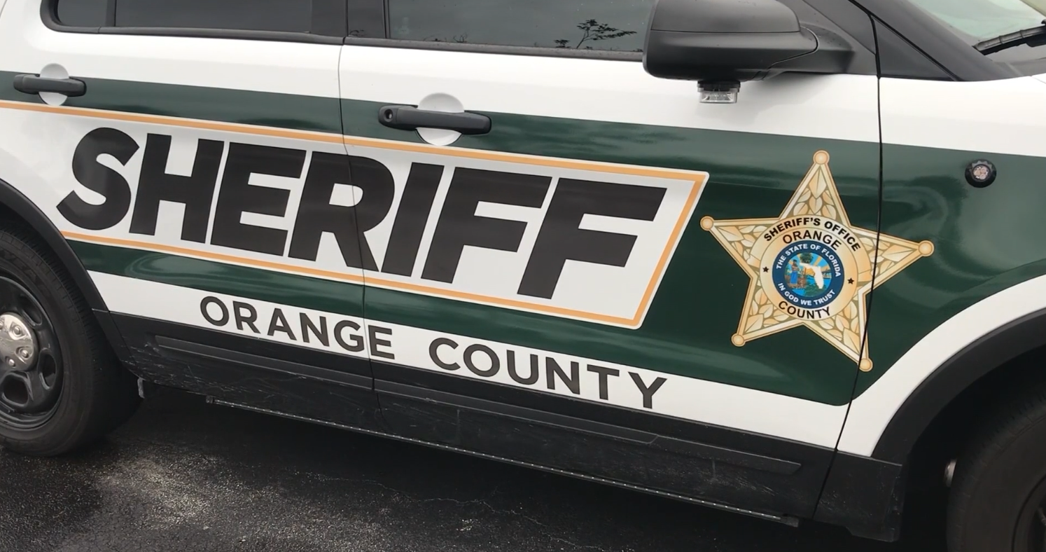 1 killed, 2 children among 6 hospitalized in Orange County chain-reaction crash — WESH 2 Orlando