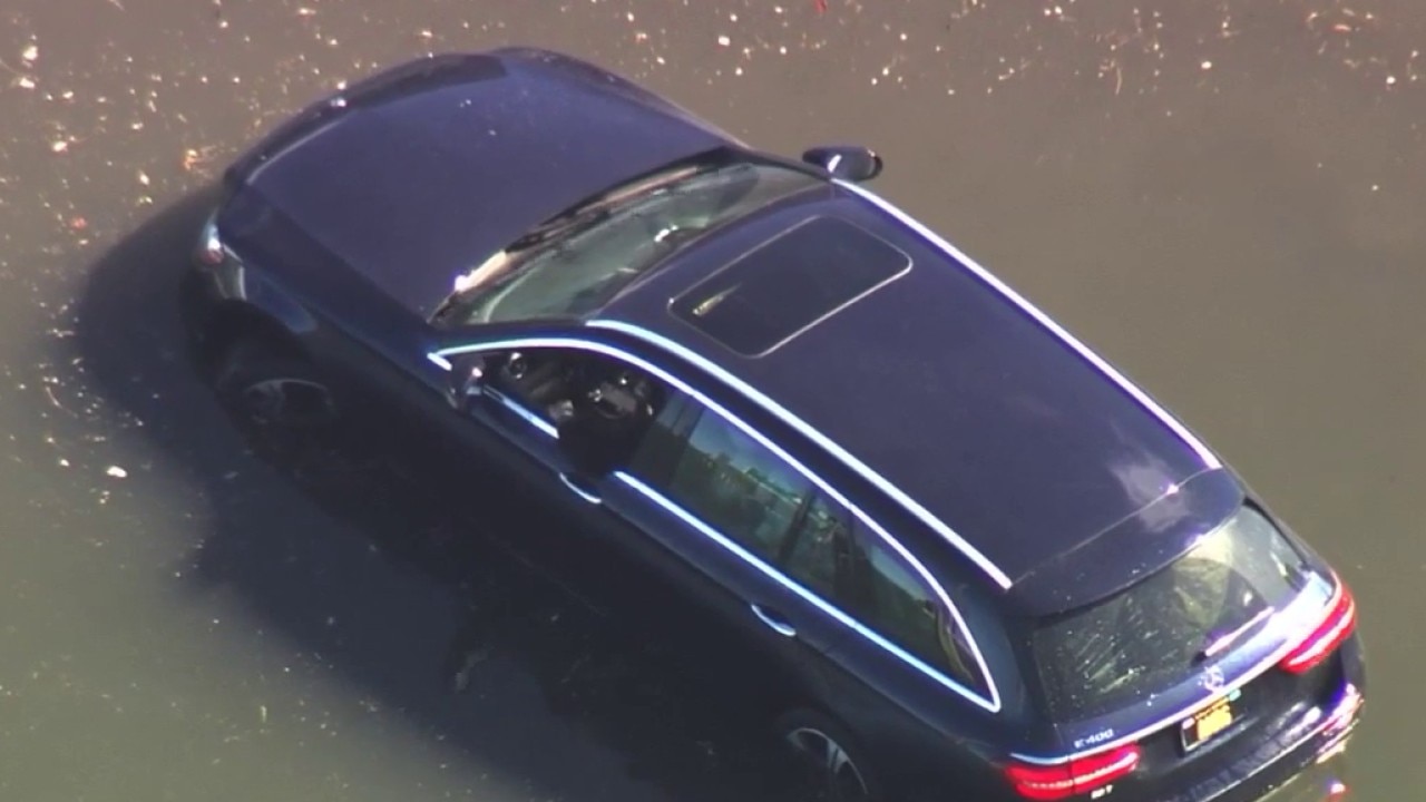 Man stuck in flooded car in Mill Valley | KTVU  — KTVU FOX 2 Bay Area, Sunnyvale Community news