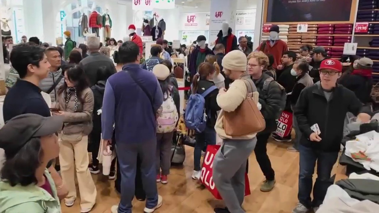 Crowds line up for grand opening of new Uniqlo store in SF — KTVU FOX 2 Bay Area, Sunnyvale Business news