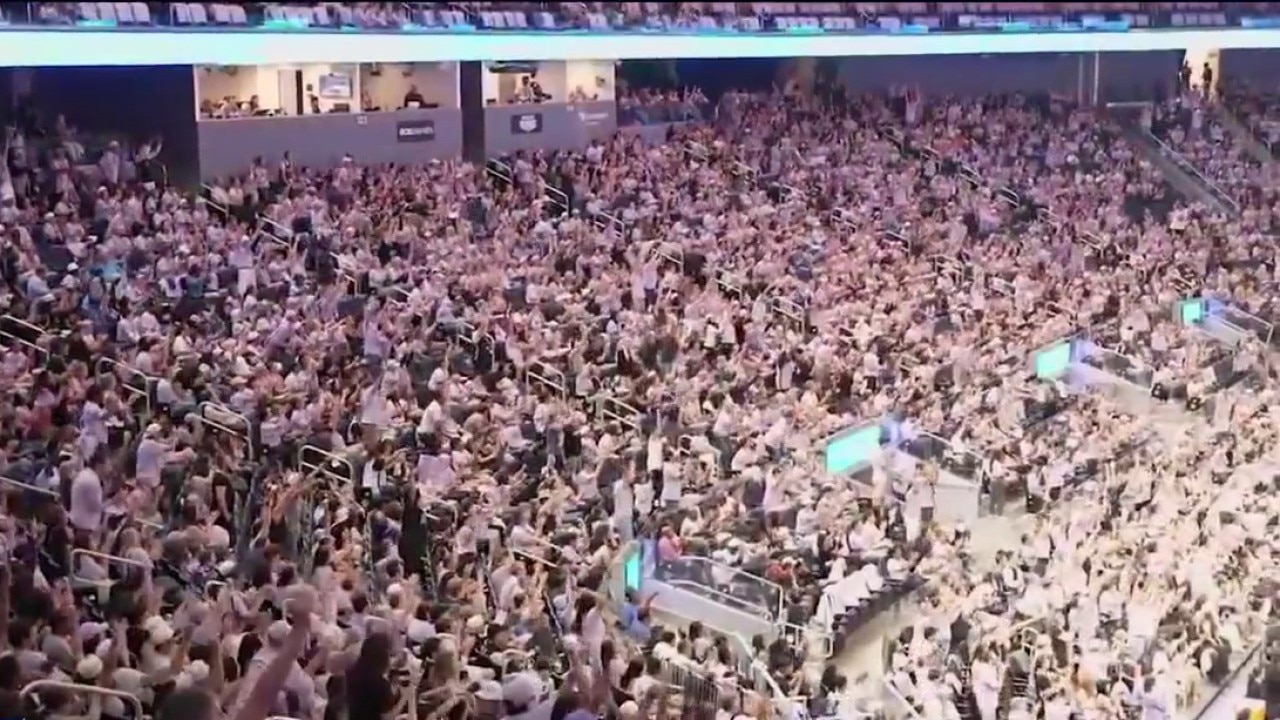 WNBA Finals: Valkyries fans react to Dream's potential 3,500-seat venue — KTVU FOX 2 Bay Area, Sunnyvale Sports news